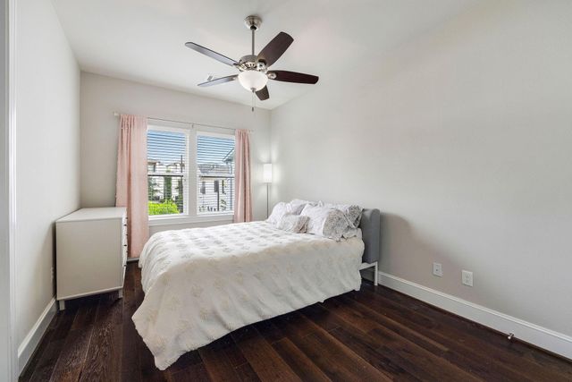 1519 Birdsall Street, Houston, TX 77007