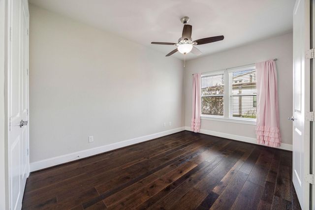 1519 Birdsall Street, Houston, TX 77007