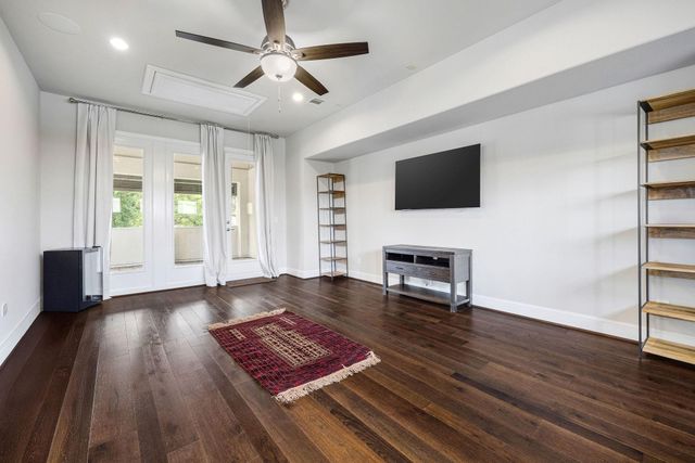 1519 Birdsall Street, Houston, TX 77007