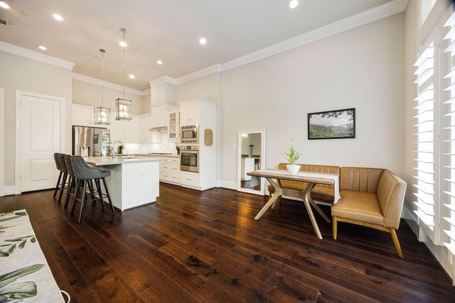 1519 Birdsall Street, Houston, TX 77007