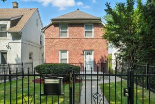 8730 S Wabash Avenue, Chicago, IL 60619