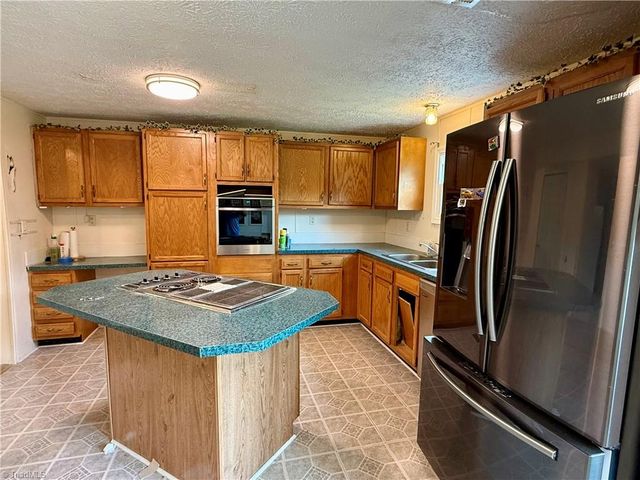 1177 Stone Mountain Road, Stoneville, NC 27048