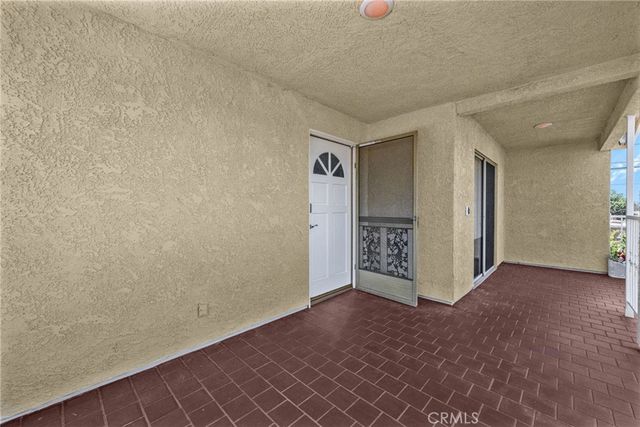 9470 9472 Foster, Bellflower, CA 90706