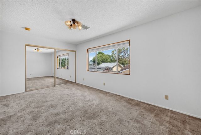 9470 9472 Foster, Bellflower, CA 90706