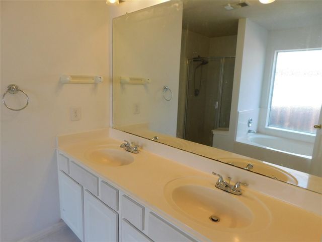 3702 Heritage Colony Drive, Missouri City, TX 77459