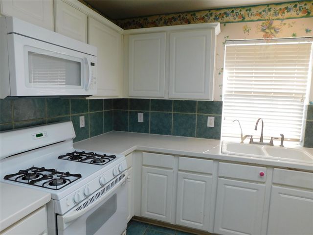 3702 Heritage Colony Drive, Missouri City, TX 77459