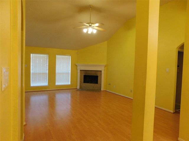 3702 Heritage Colony Drive, Missouri City, TX 77459