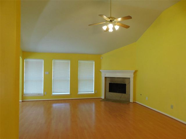 3702 Heritage Colony Drive, Missouri City, TX 77459