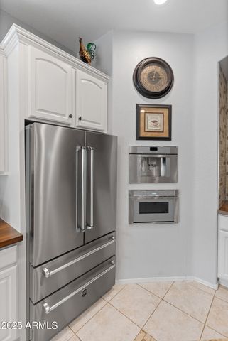 17932 W BROWNING Drive, Surprise, AZ 85374