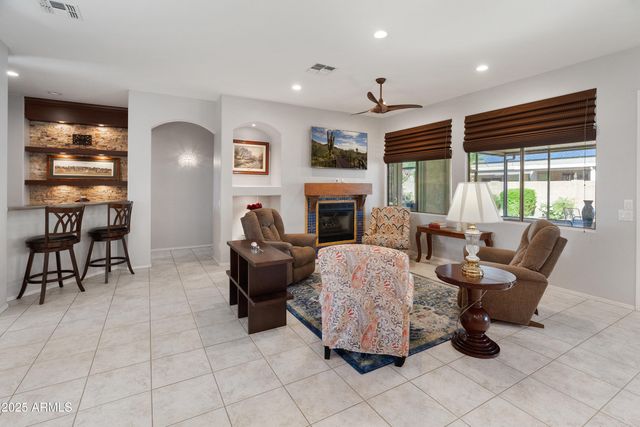 17932 W BROWNING Drive, Surprise, AZ 85374