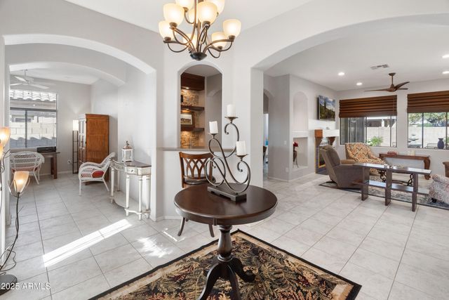 17932 W BROWNING Drive, Surprise, AZ 85374