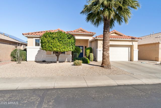 17932 W BROWNING Drive, Surprise, AZ 85374