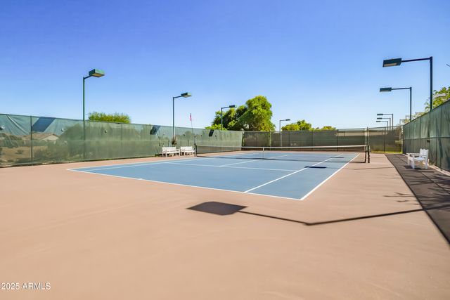 17932 W BROWNING Drive, Surprise, AZ 85374