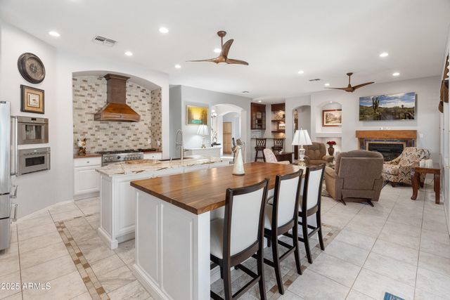 17932 W BROWNING Drive, Surprise, AZ 85374