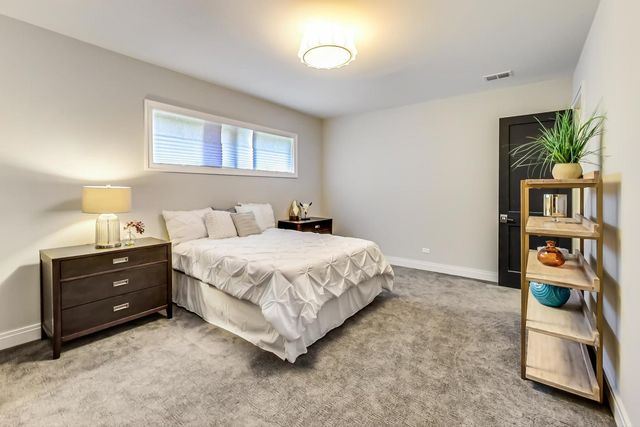 3625 N CAMPBELL Avenue, Chicago, IL 60618