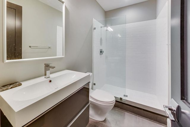 3625 N CAMPBELL Avenue, Chicago, IL 60618