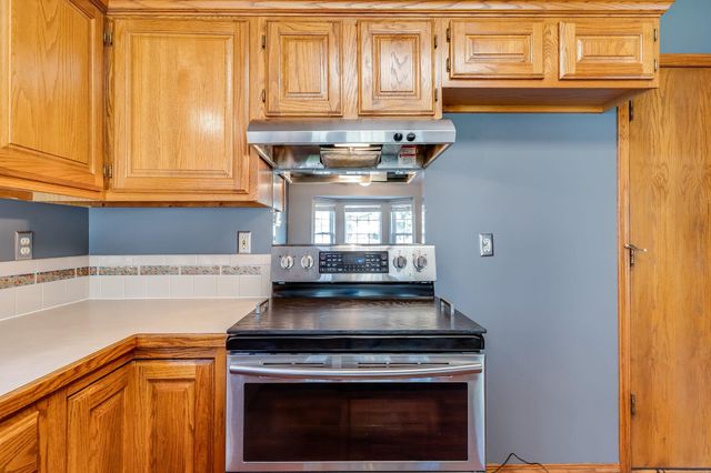 10701 W Harvest Ct., Wichita, KS 67212