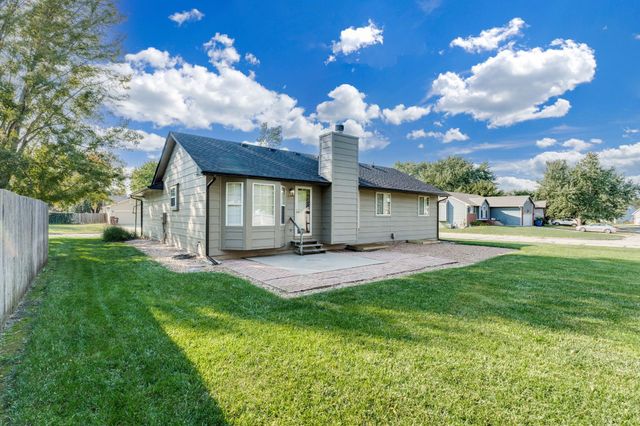 10701 W Harvest Ct., Wichita, KS 67212