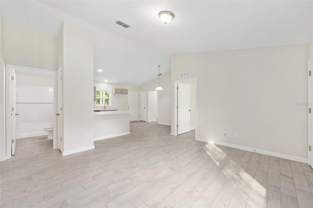 358 LOCUST ROAD, Ocala, FL 34480