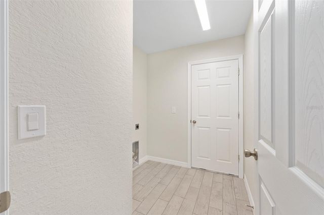 358 LOCUST ROAD, Ocala, FL 34480