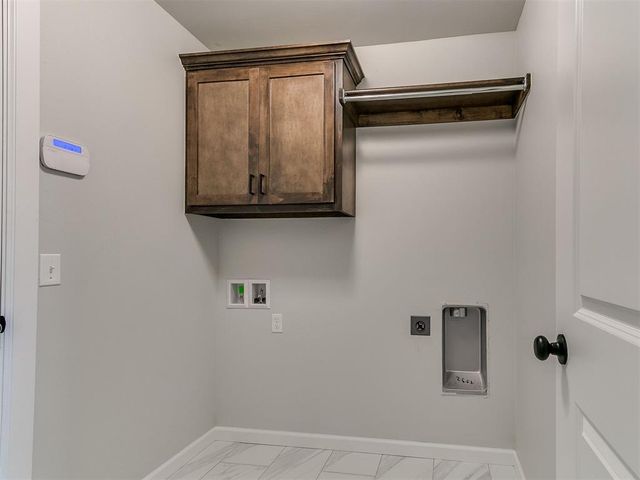 11833 NW 120th Street, Yukon, OK 73099