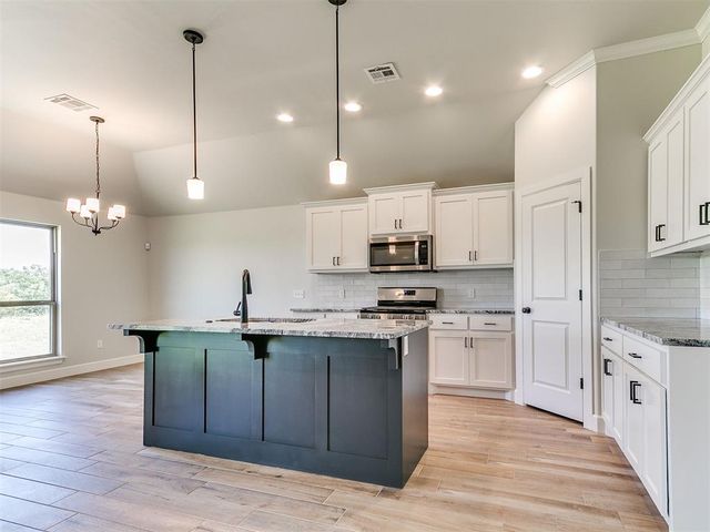 11833 NW 120th Street, Yukon, OK 73099