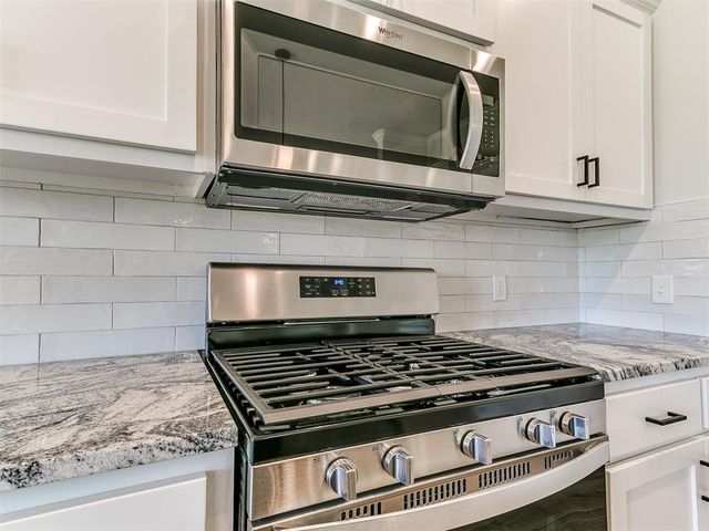 11833 NW 120th Street, Yukon, OK 73099