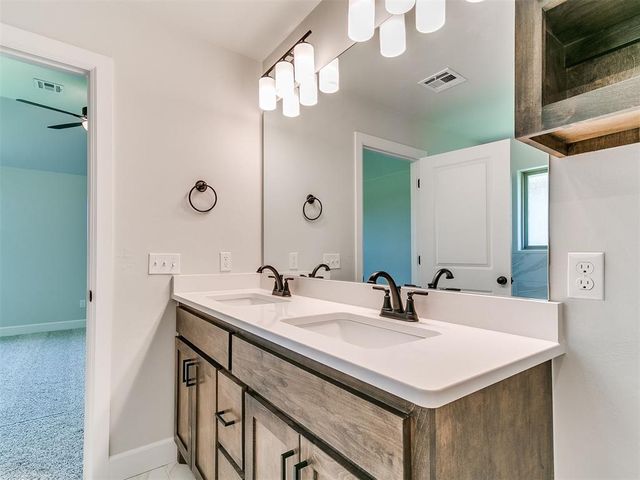 11833 NW 120th Street, Yukon, OK 73099