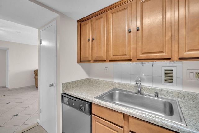 1865 79th Street Causeway 11-N, North Bay Village, FL 33141