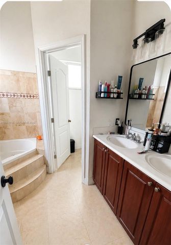 14480 SW 292nd St 0, Homestead, FL 33033