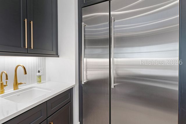 2 Foot Point Rd, Hilton Head Island, SC 29928