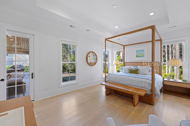 2 Foot Point Rd, Hilton Head Island, SC 29928