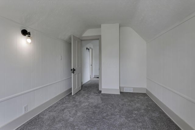 825 W Williams Avenue, Bellefontaine, OH 43311