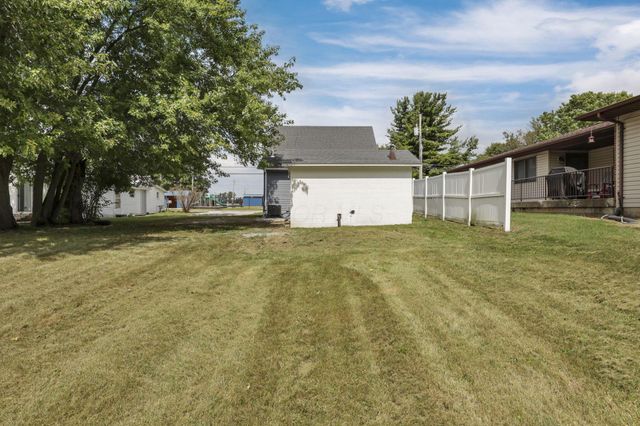 825 W Williams Avenue, Bellefontaine, OH 43311