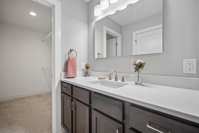 340 NW 2nd Street, Earlham, IA 50072