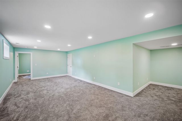 340 NW 2nd Street, Earlham, IA 50072