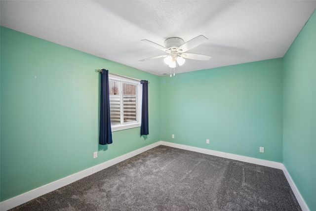 340 NW 2nd Street, Earlham, IA 50072