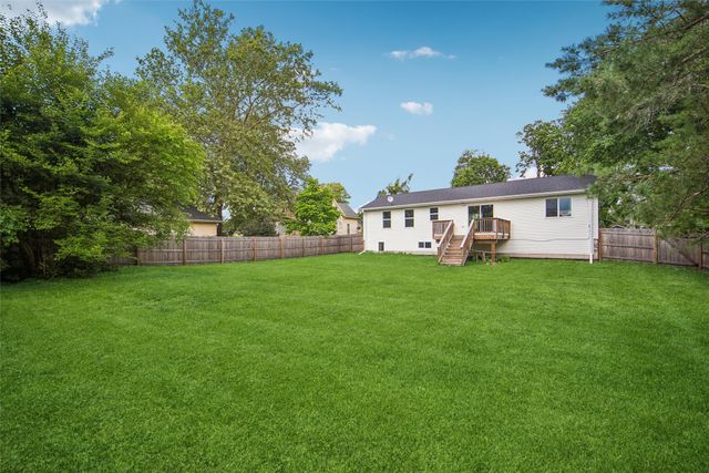 340 NW 2nd Street, Earlham, IA 50072