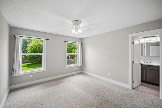 340 NW 2nd Street, Earlham, IA 50072