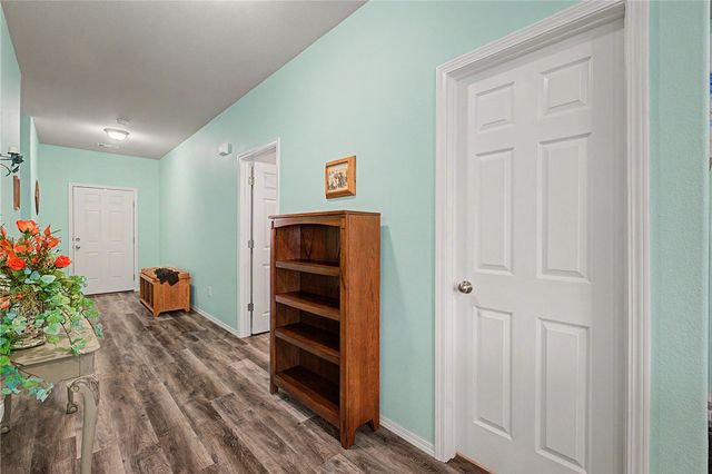 519 Woodcreek Loop, Lowell, AR 72745