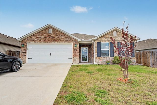 519 Woodcreek Loop, Lowell, AR 72745