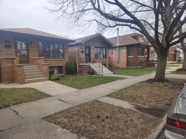 11134 S Sawyer Avenue, Chicago, IL 60655