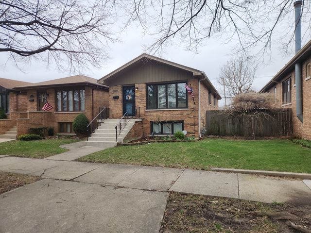 11134 S Sawyer Avenue, Chicago, IL 60655