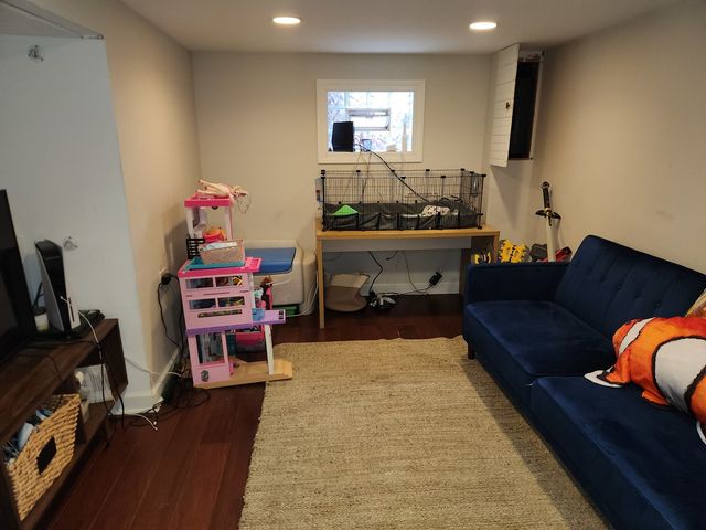 11134 S Sawyer Avenue, Chicago, IL 60655