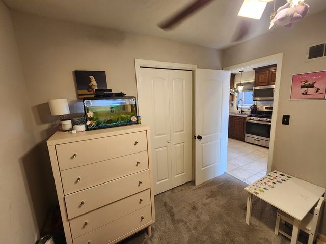 11134 S Sawyer Avenue, Chicago, IL 60655