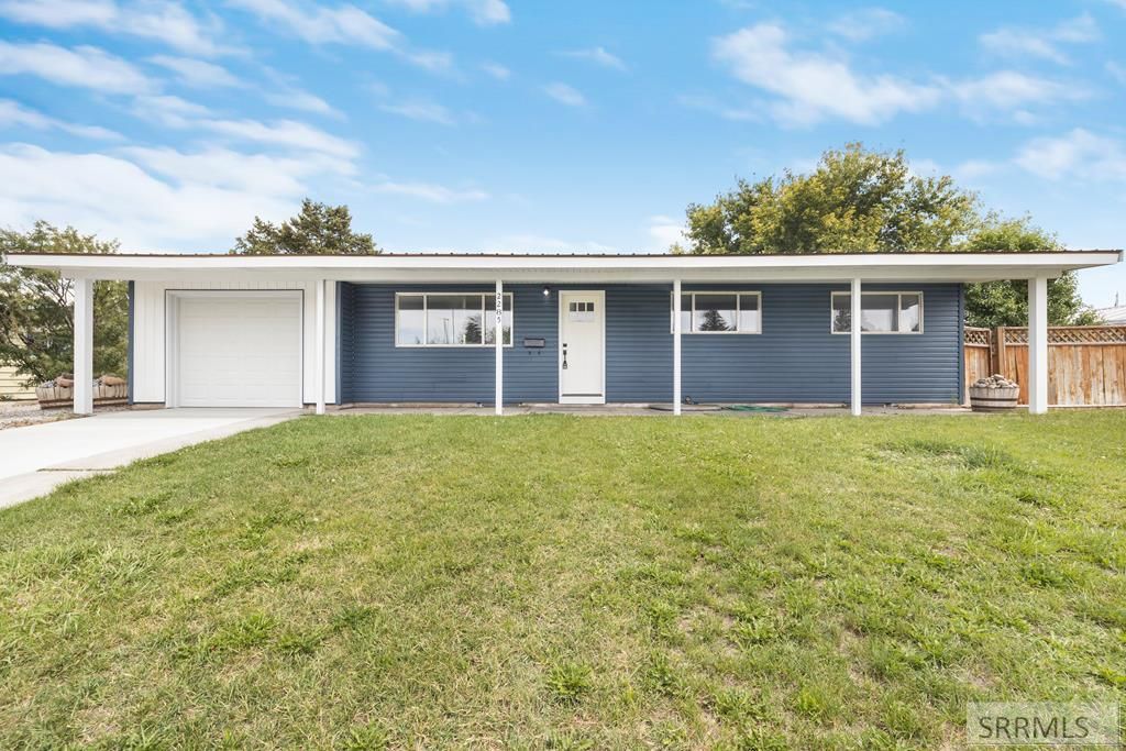 2285 Curlew Drive, Ammon, ID 83406