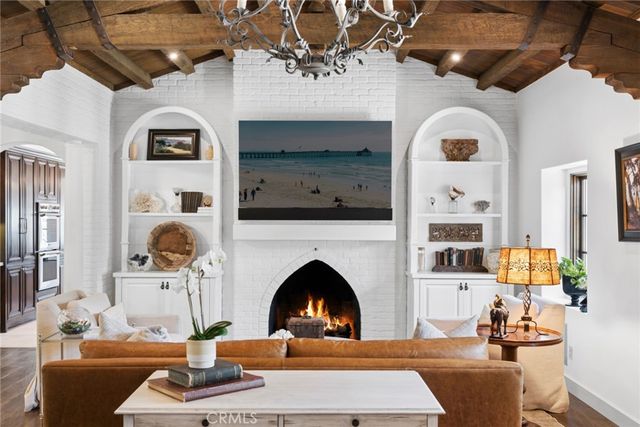 541 Hazel, Corona Del Mar, CA 92625