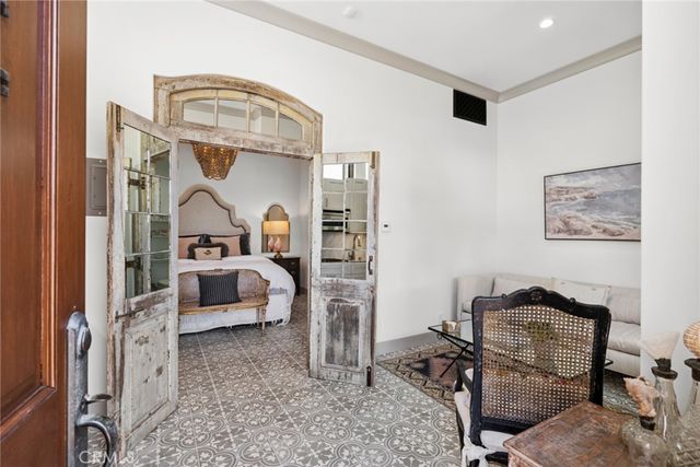 541 Hazel, Corona Del Mar, CA 92625