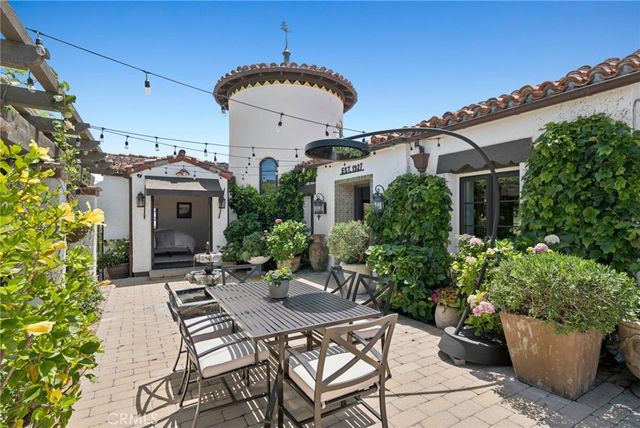 541 Hazel, Corona Del Mar, CA 92625