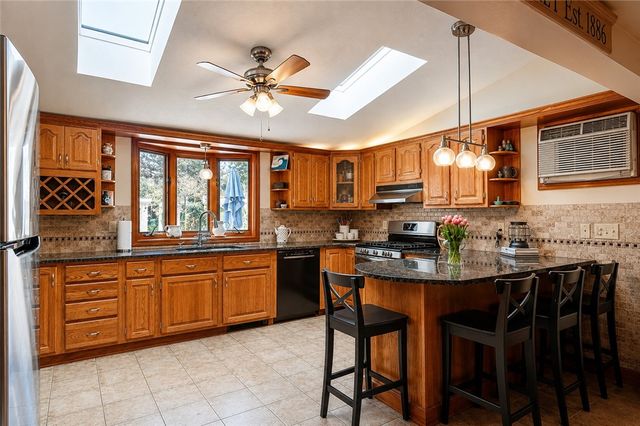 111 Slater Park Avenue, Pawtucket, RI 02861